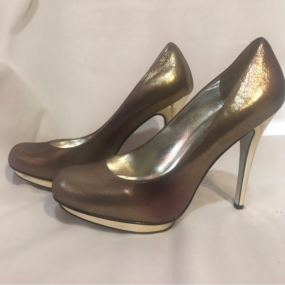 Jessica Simpson Size: 6 Color:Bronze Combo/Twisted Metal Style: JS-Layla